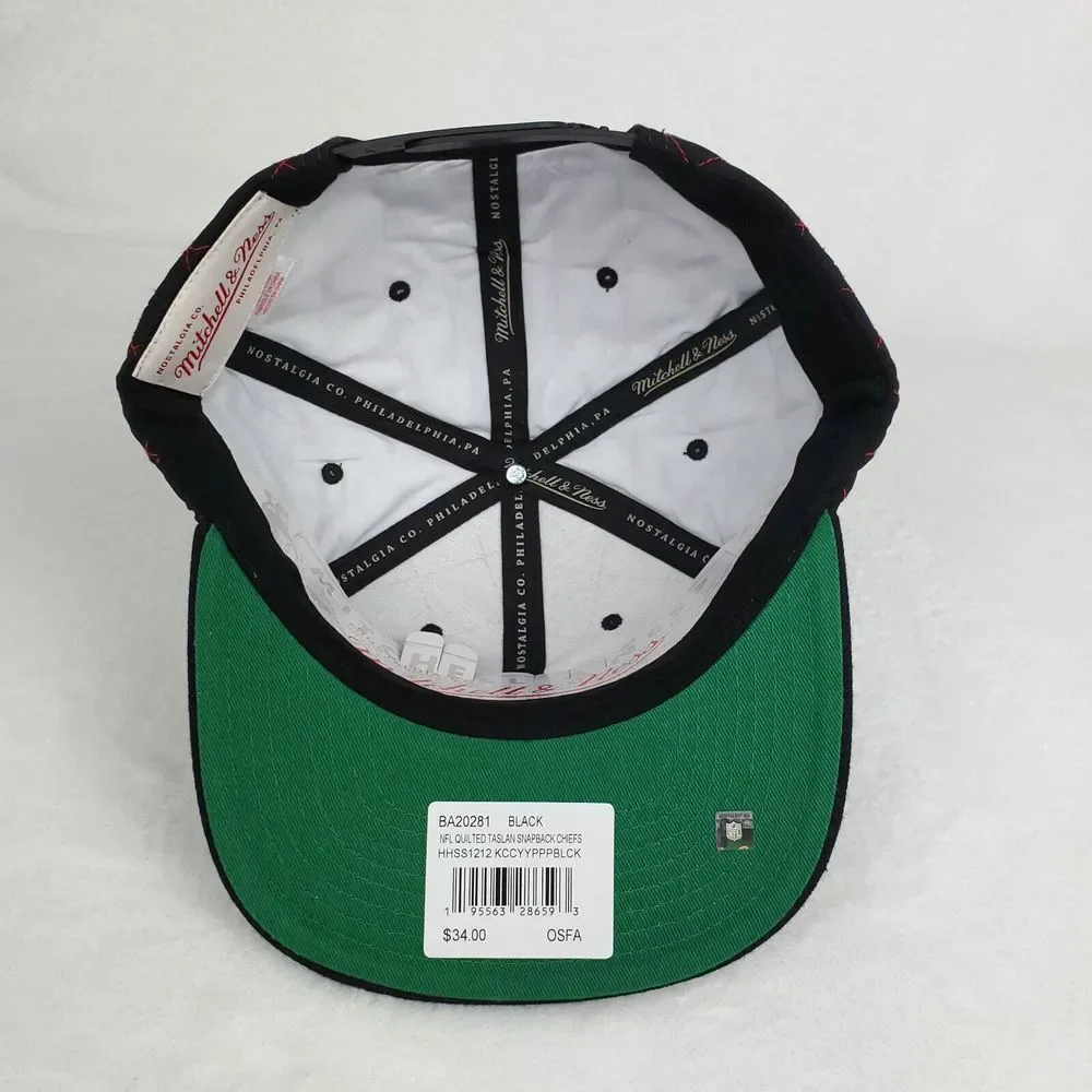 KC Chiefs Mitchell & Ness NFL Snapback Hat Cap 3D Logo Quilted Stitch Black‎ NWT